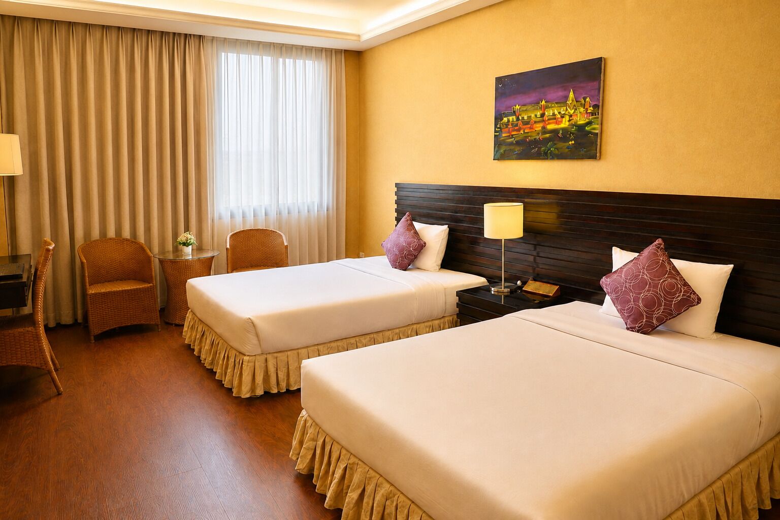 Superior Twin Room | Bathroom | Rainfall showerhead, free toiletries, hair dryer, bathrobes