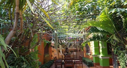 Phetphaylin Hotel