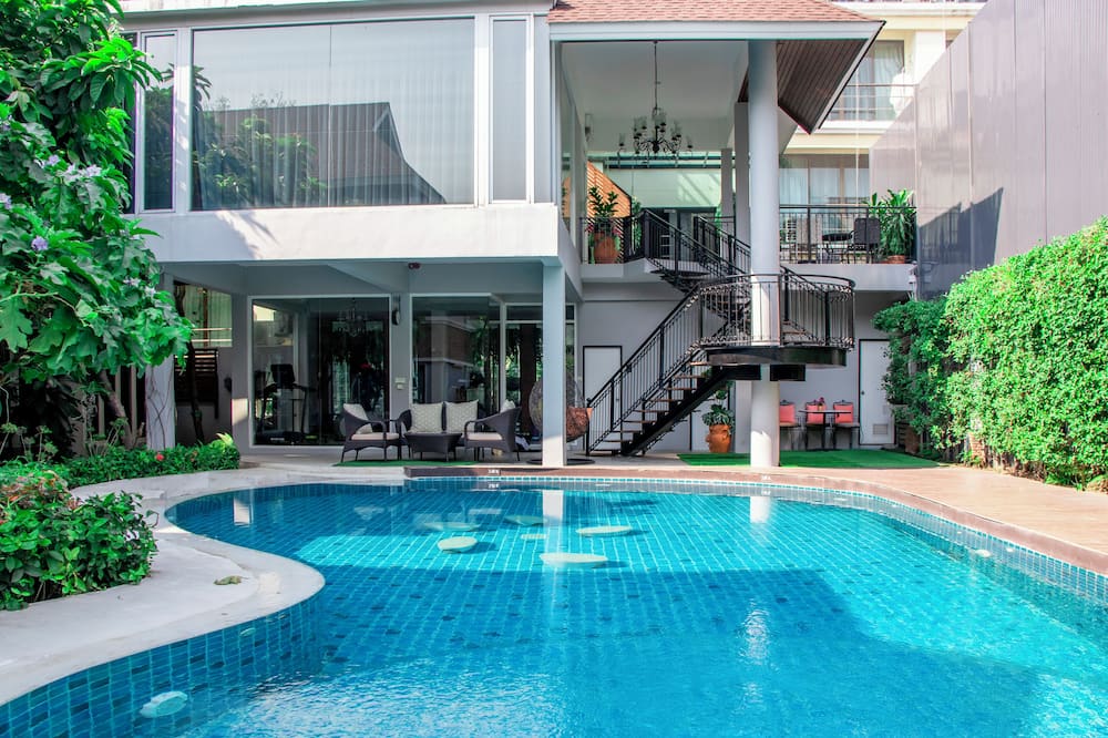 Murraya Residence