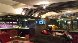 Bar lounge