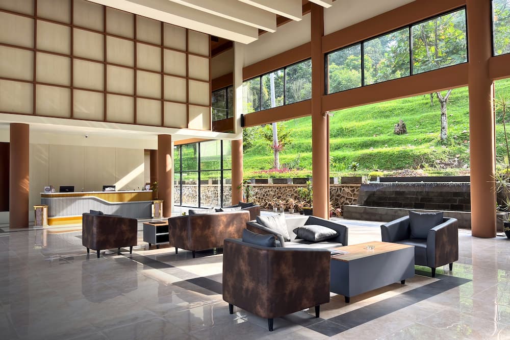The Tavia Riverside Resort & Convention