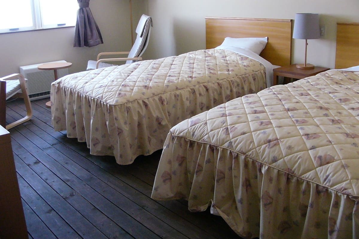 Premium bedding, desk, soundproofing, iron/ironing board