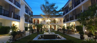 Crystal Lamai Hotel