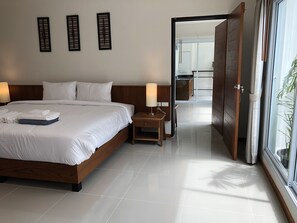 Economy Family Room | In-room safe, blackout drapes, free WiFi - Crystal Lamai Hotel (Koh Samui)