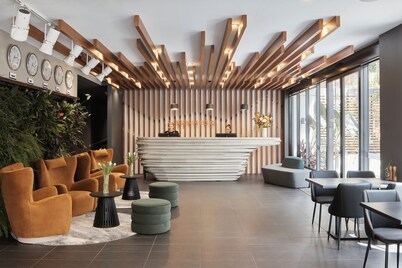 Kennigo Hotel Brisbane, Independent Collection by EVT