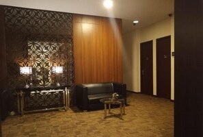 Lobby - Ayla City Hotel (Sorong)