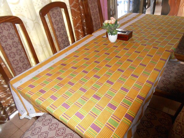 Restaurant - Nicolizy Hotel (Awoshie)
