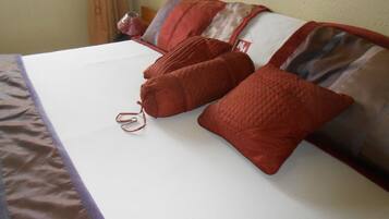 Desk, blackout drapes, free WiFi