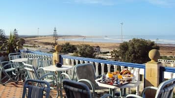 Breakfast, lunch, dinner served; Moroccan cuisine
