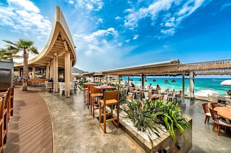 Beach nearby, free beach shuttle. Village Heights Resort