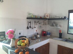 2 Bedrooms House | Private kitchen