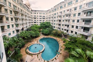Outdoor pool - Fu Qian Ming Tai Service Apartment (Guangzhou)