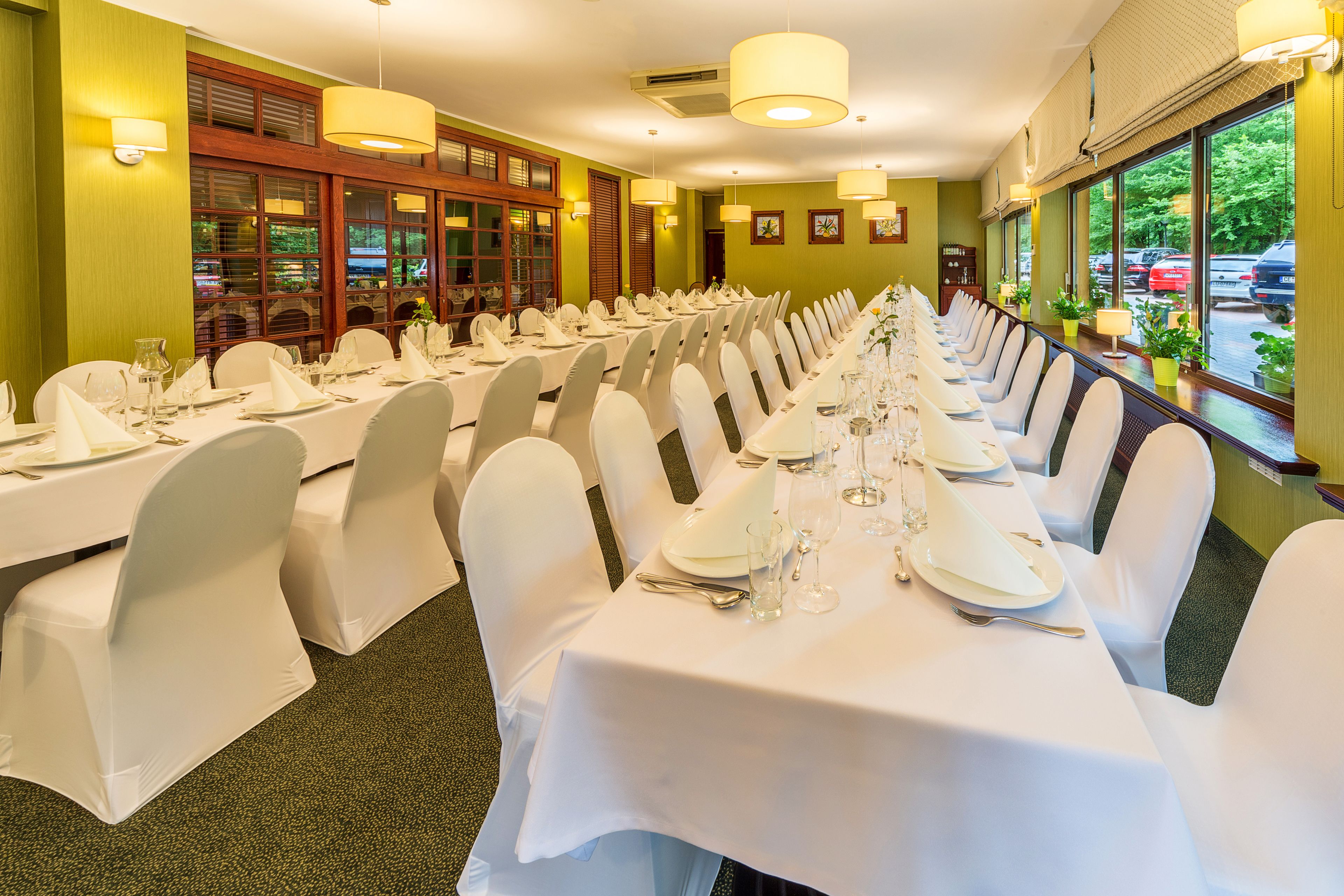 Banquet hall
