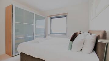 2 bedrooms, premium bedding, individually decorated