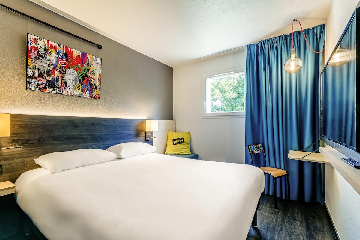 Surmatelas, bureau, chambres insonorisées, Wi-Fi gratuit