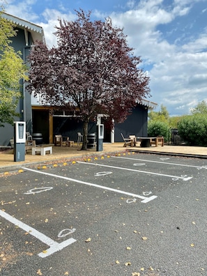 Electric vehicle-charging station