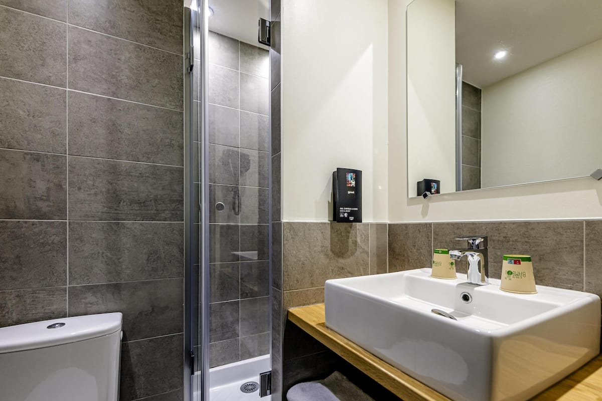 Pillow-top beds, desk, soundproofing, free WiFi