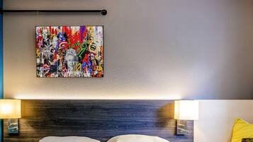 Chambre, 1 lit double | Surmatelas, bureau, chambres insonorisées, Wi-Fi gratuit