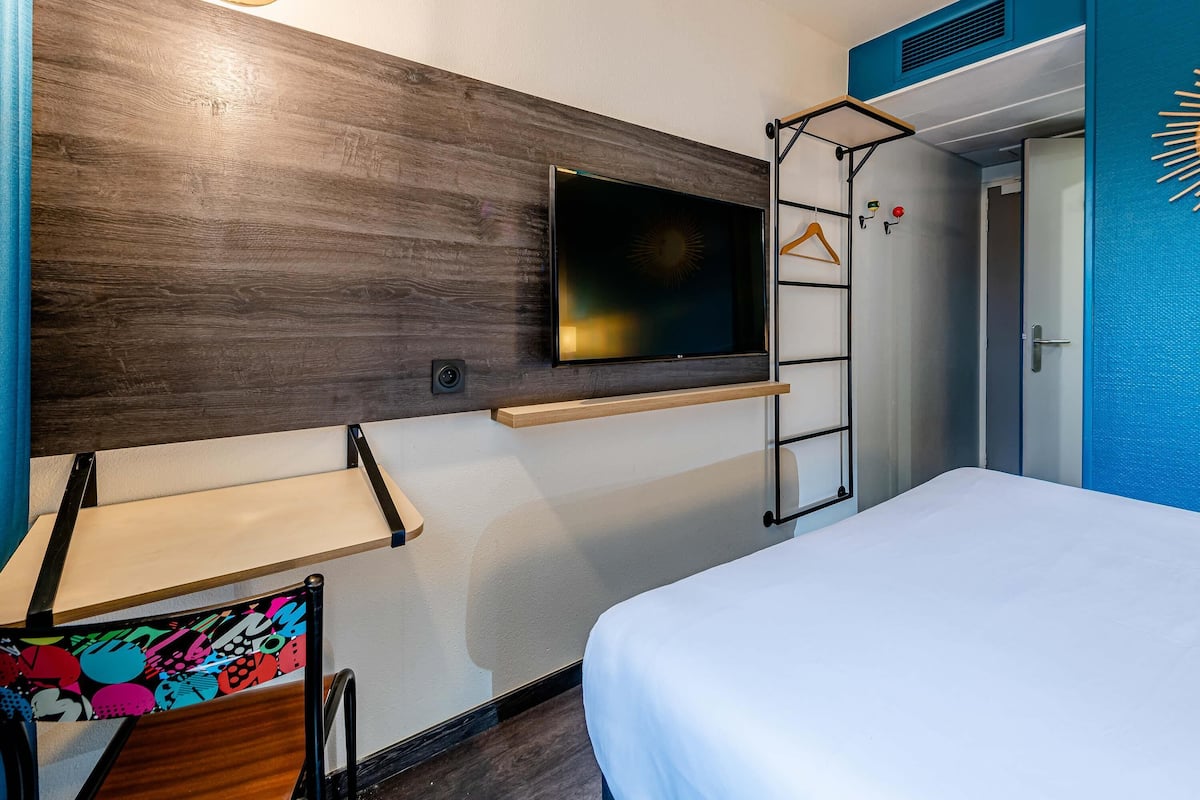 Surmatelas, bureau, chambres insonorisées, Wi-Fi gratuit