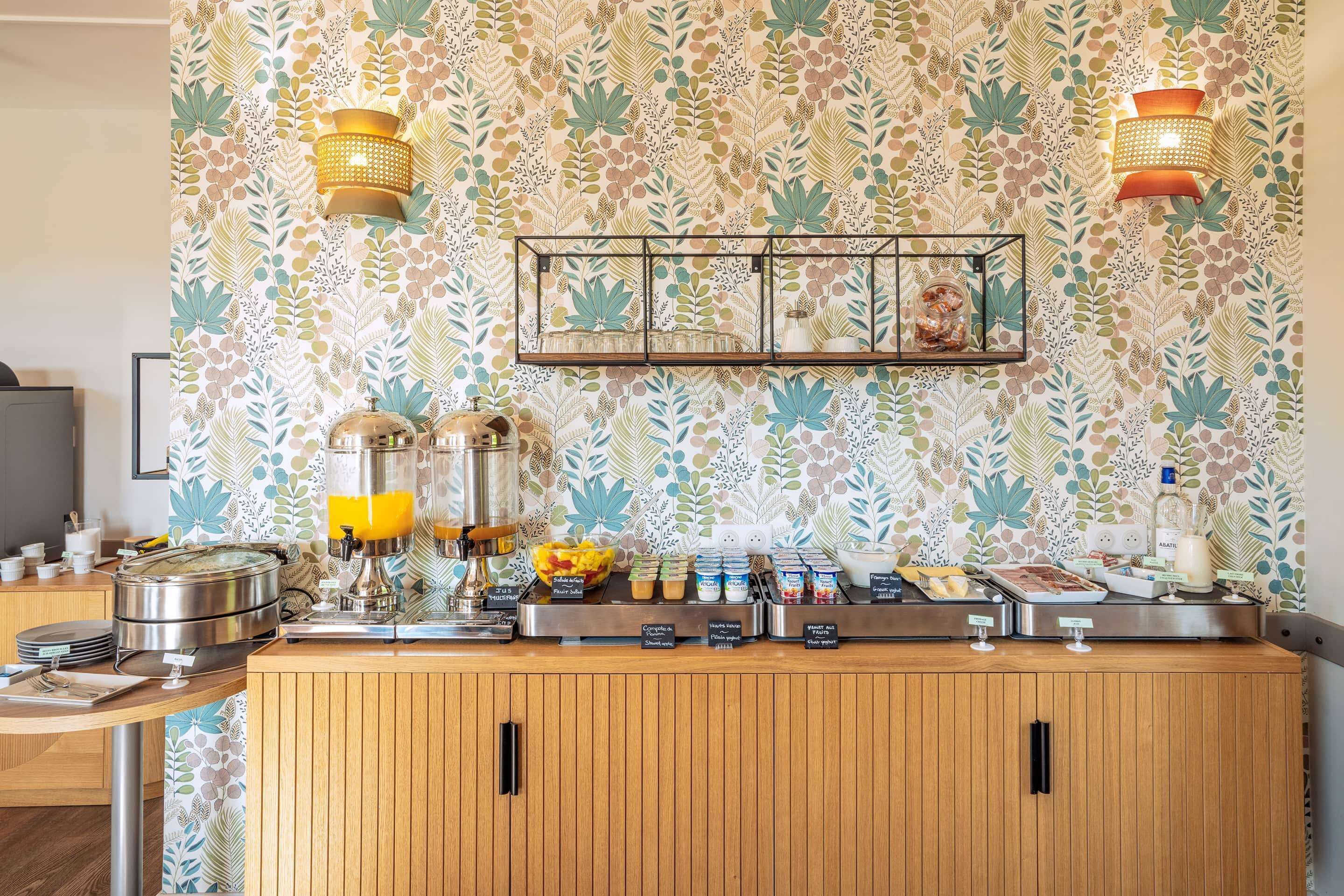 daily buffet breakfast (eur 12.50 per person)