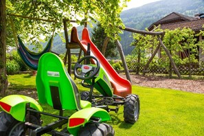 Außen-Kinderspielplatz