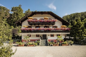 Majoituspaikan julkisivu