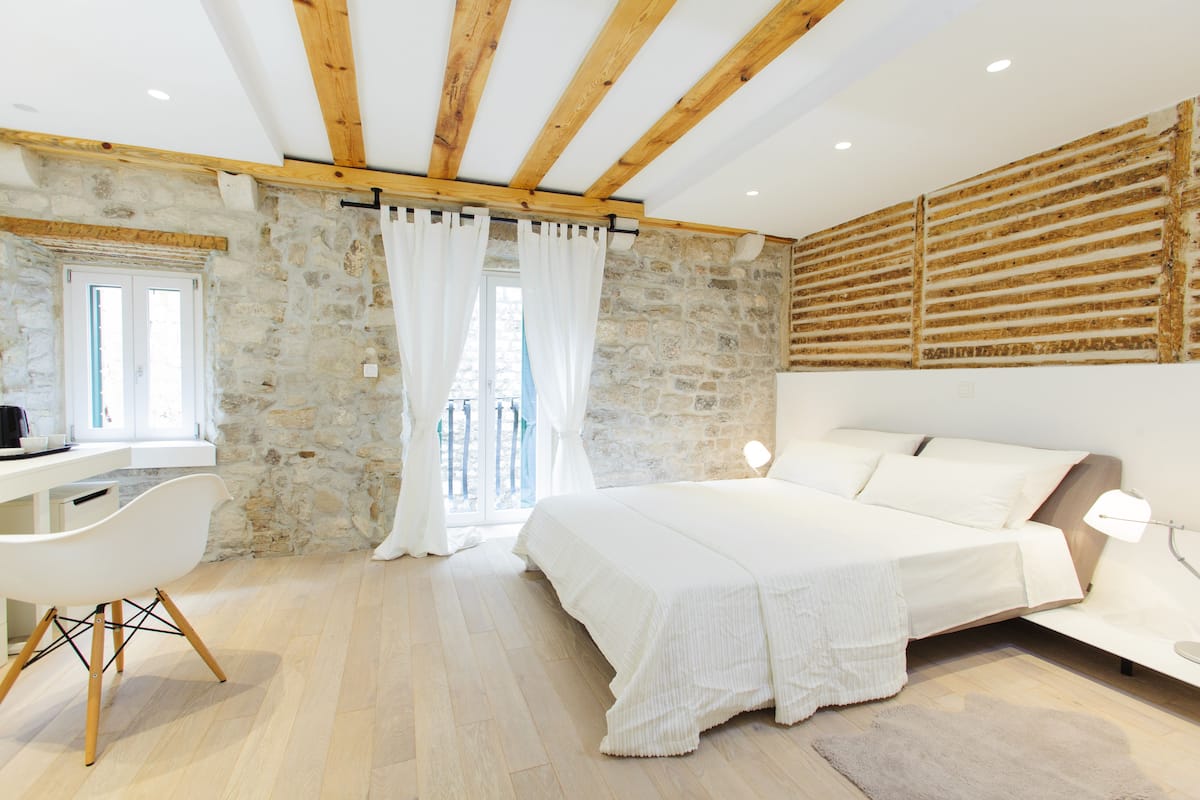 Delux Double Room, Balcony, City view