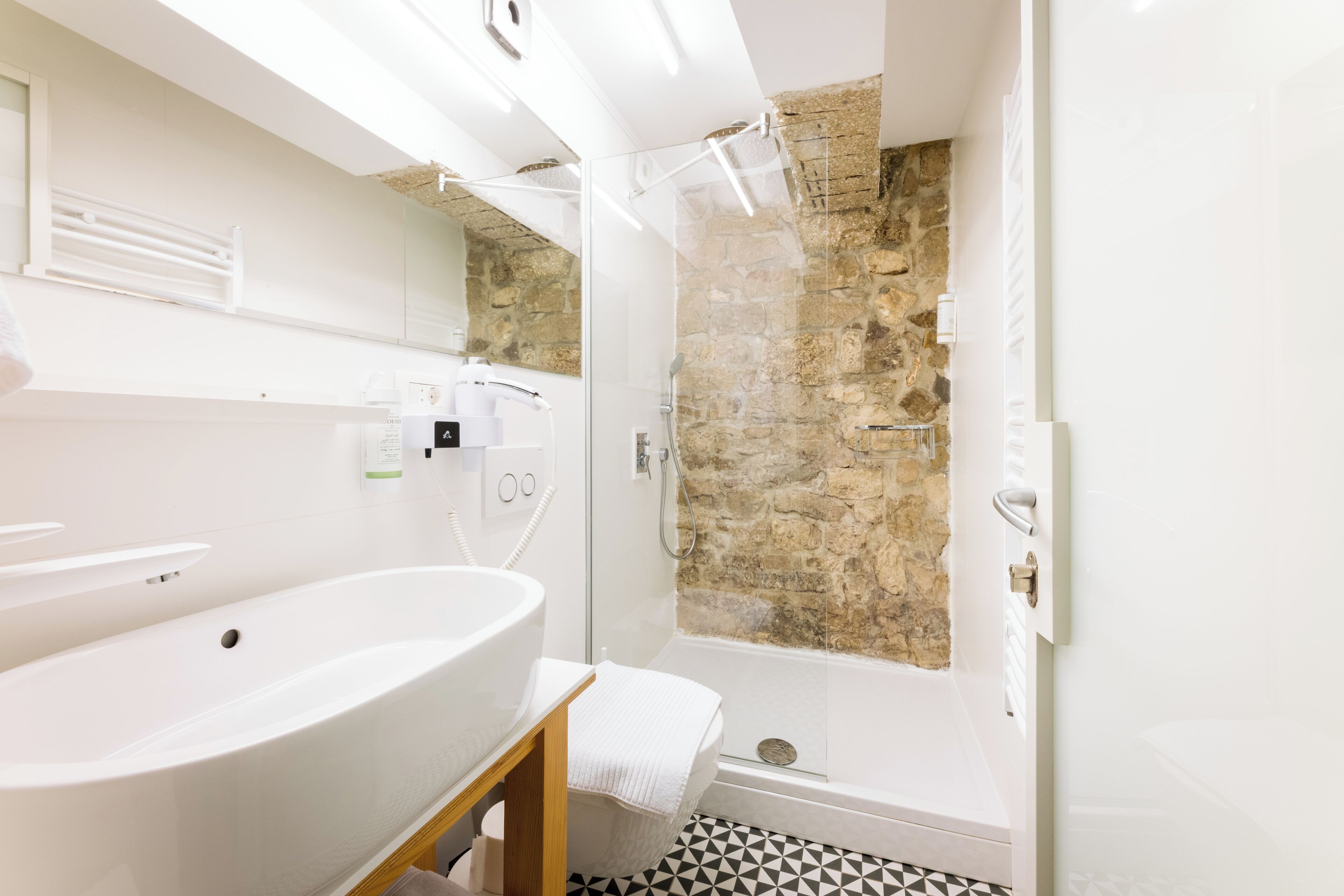 Photo - Grgur Ninski Rooms
