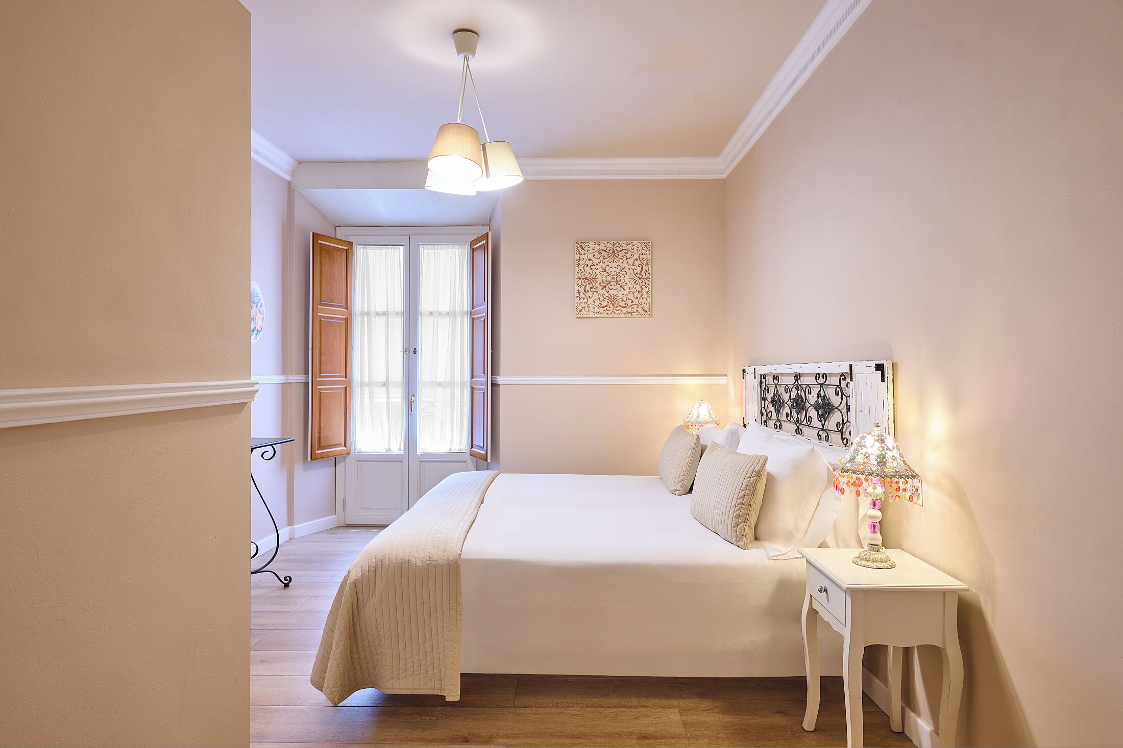 Premium bedding, in-room safe, soundproofing, iron/ironing board