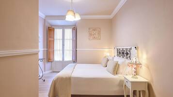 Premium bedding, in-room safe, soundproofing, iron/ironing board