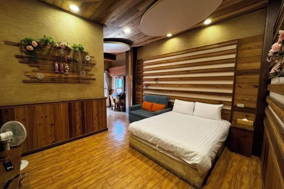 Down duvets, free WiFi, bed sheets