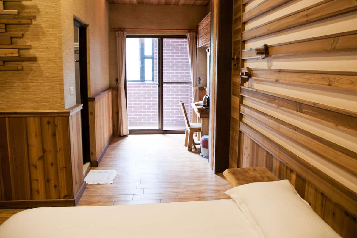 classic double room | down duvets, free wifi, bed sheets