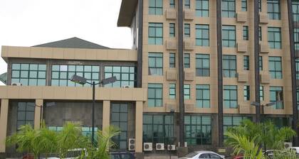 Ajuji Greenwich Hotel