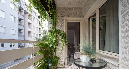 Urban Hostel & Apartments