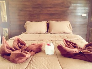 Comfort Bungalow, 1 King Bed - Reggae Village (Ko Pha-ngan)