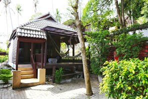 Design Bungalow, 1 Bedroom, Kitchenette, Beachfront | Front of property