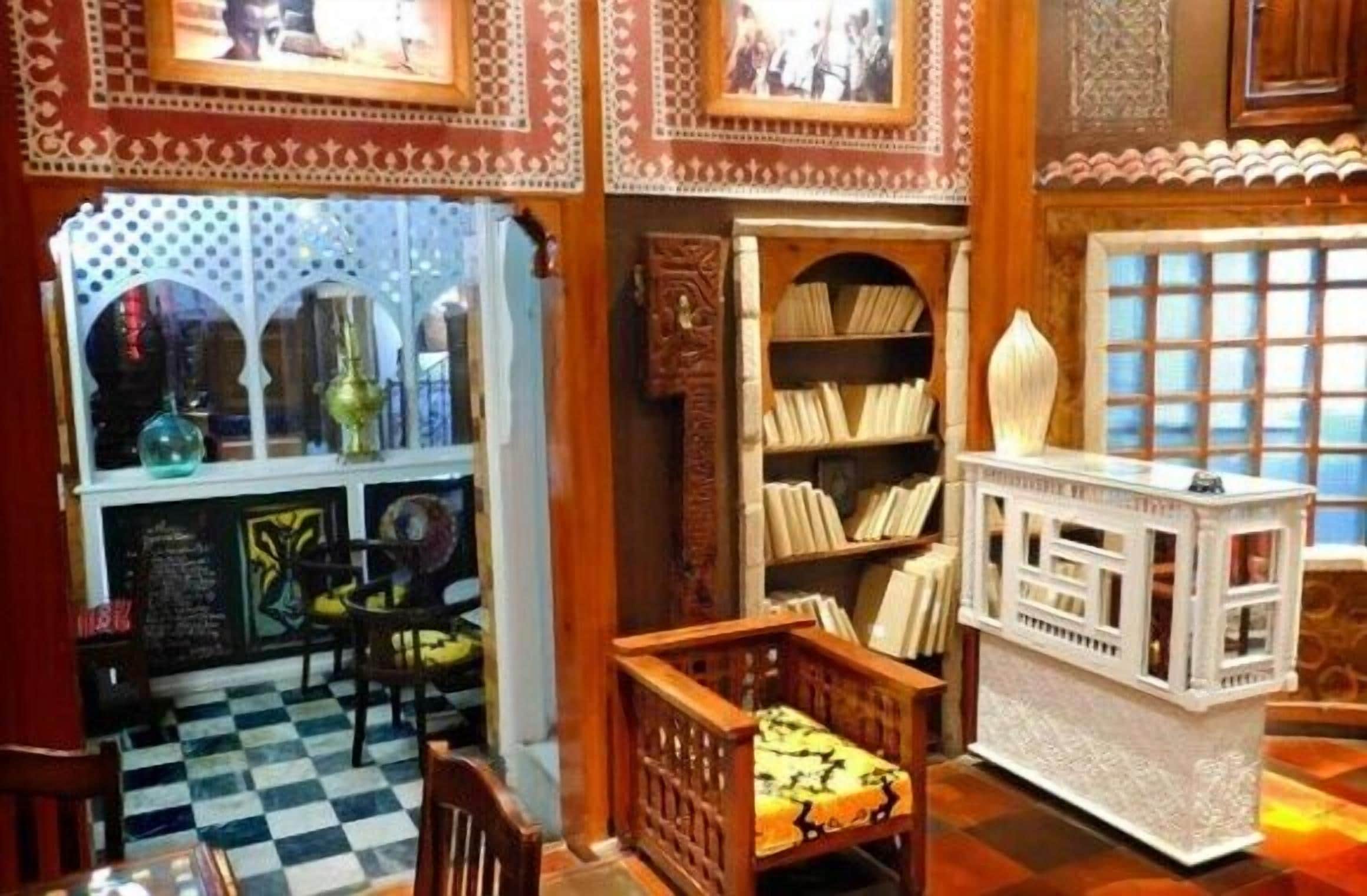 lunch and dinner served, local and international cuisine