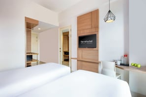 In-room safe, desk, soundproofing, free WiFi - favehotel Malioboro - Yogyakarta (Yogyakarta)