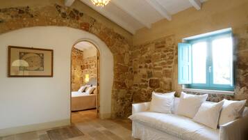 Royal Suite, 2 Bedrooms | Premium bedding, minibar, in-room safe, iron/ironing board