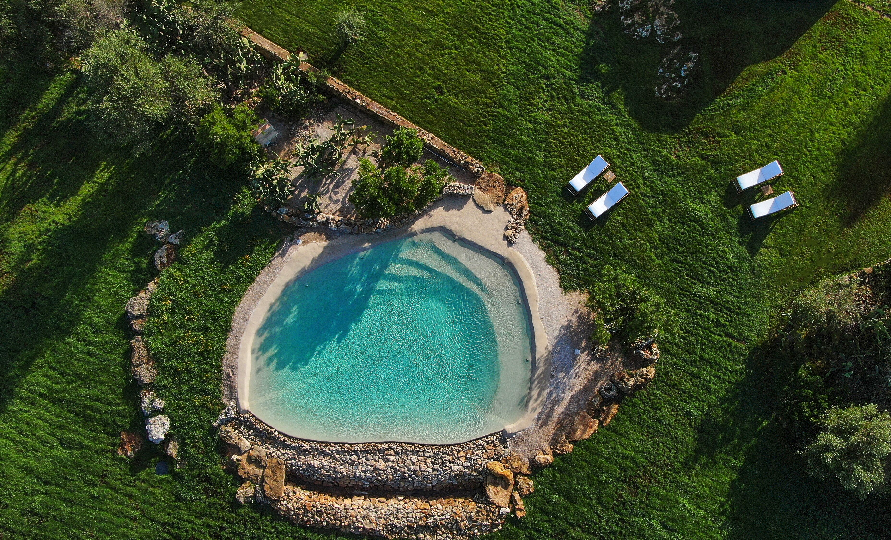 Seasonal outdoor pool