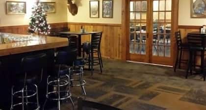 Inn of the Pines
