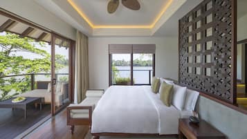 Premium bedding, minibar, in-room safe, desk
