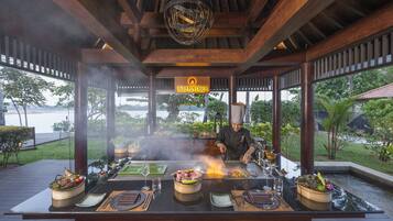 4 Restaurants, FrĂŒhstĂŒck, Mittagessen, Abendessen, italienische KĂŒche