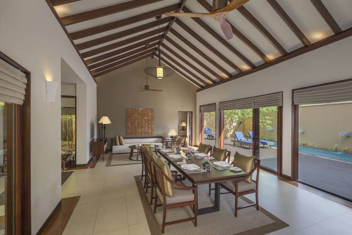Two Bedroom Pool Villa Residence | 高級寝具、ミニバー、セーフティボックス (室内)、デスク