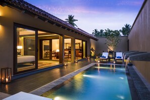 Premium bedding, minibar, in-room safe, desk - Anantara Kalutara Resort (Kalutara)
