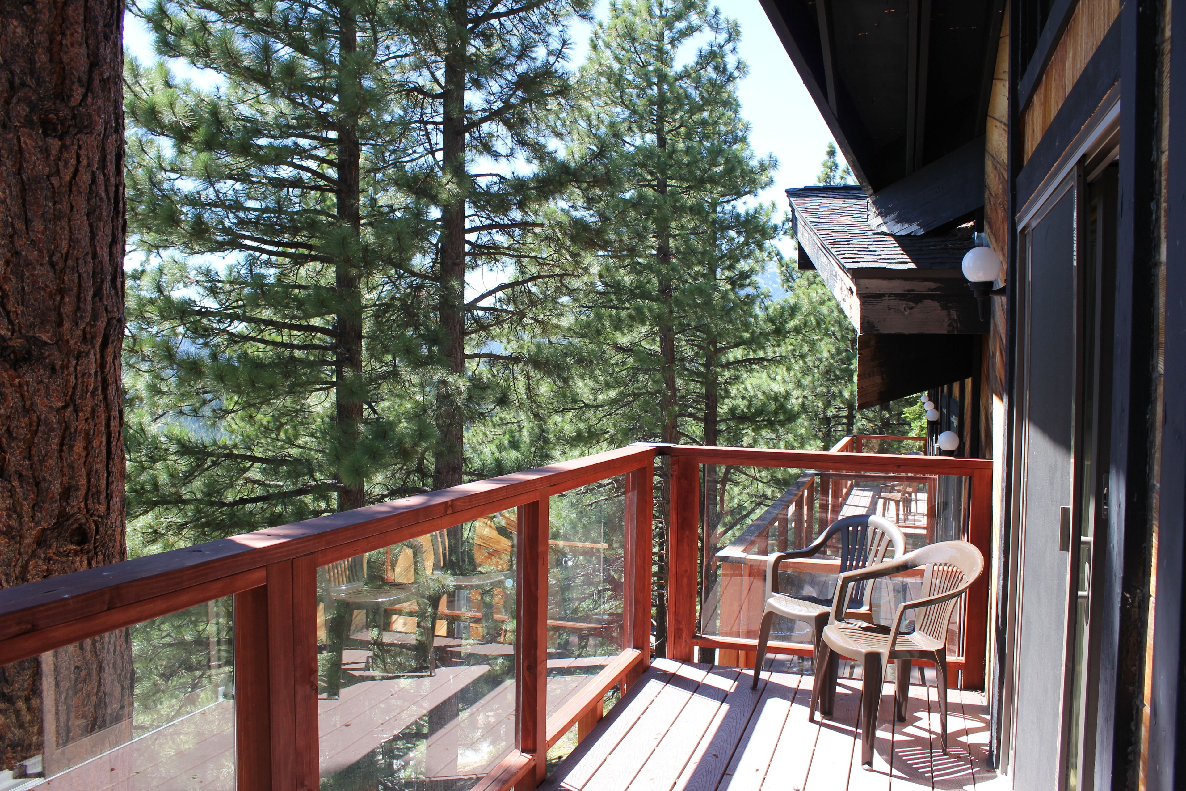 Signature Condo, 2 Bedrooms, Fireplace, Lake View | Balcony