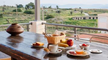 Deluxe Apartment, 2 Bedrooms, Sea View | Terrace/patio