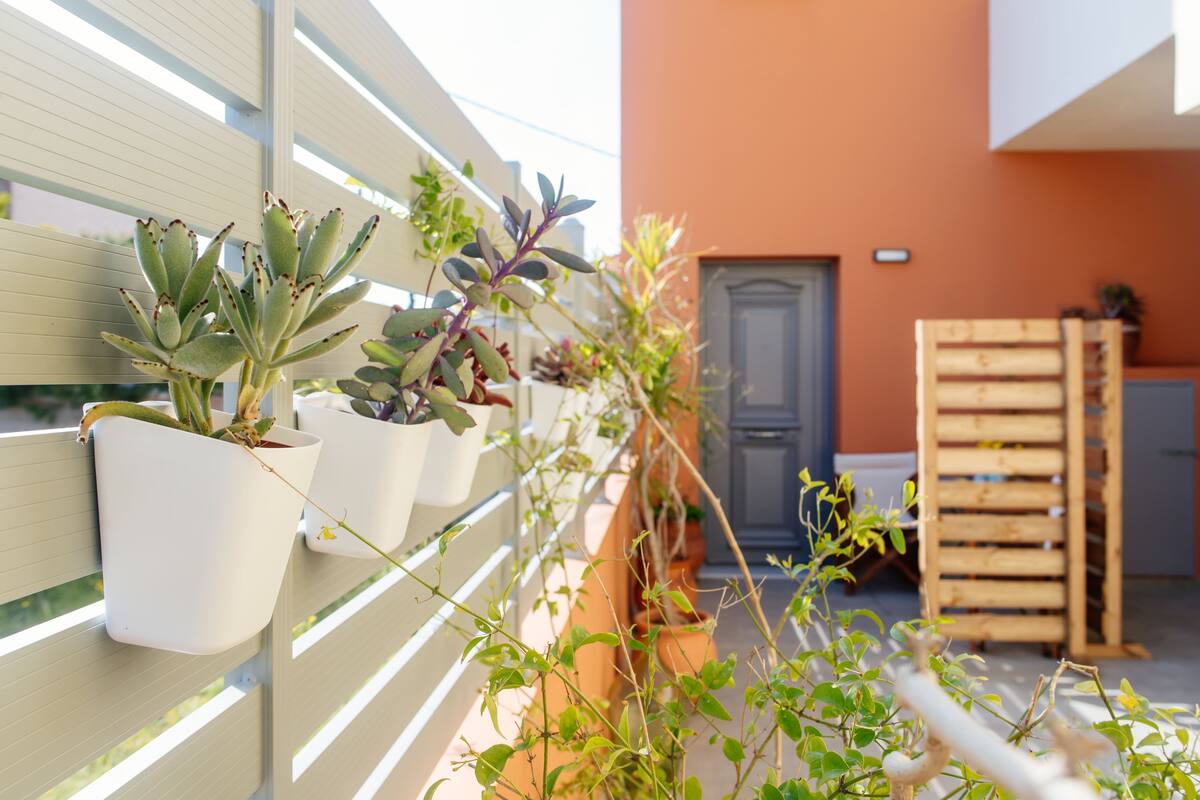 Comfort Room, 1 Bedroom, Private Bathroom, Corner