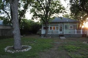 Property grounds - Brennan House (Carlsbad)
