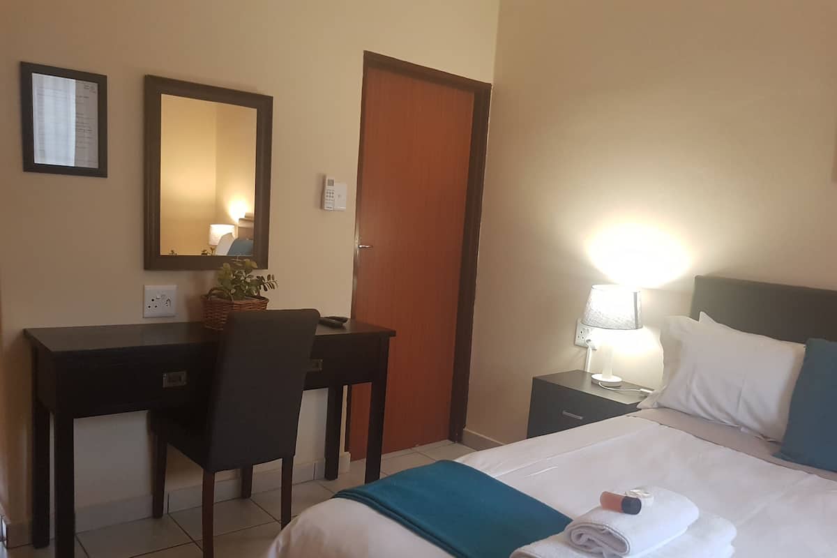 2 bedrooms